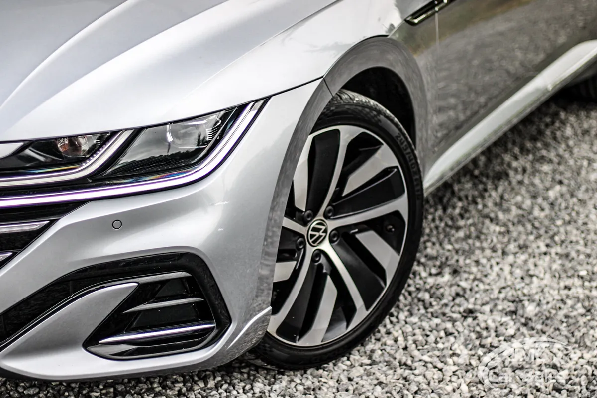 2022 VOLKSWAGEN ARTEON R-LINE - Image 4
