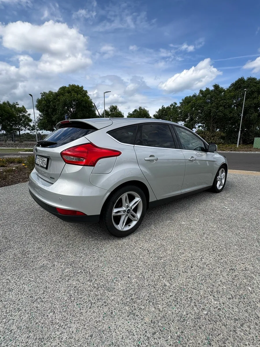 Ford Focus - Image 3