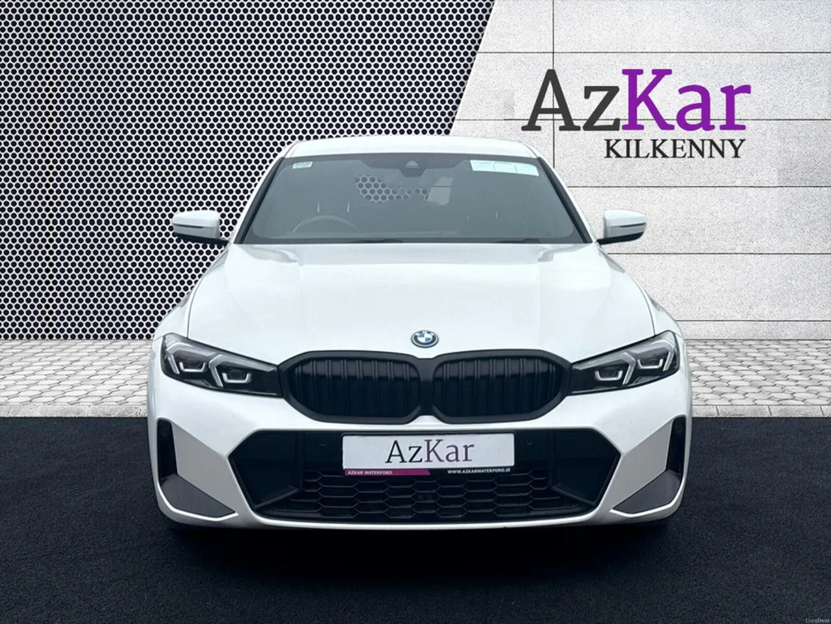 BMW 3-Series 2023 M SPORT AUTOMATIC 2.0 PLUG IN HY - Image 2