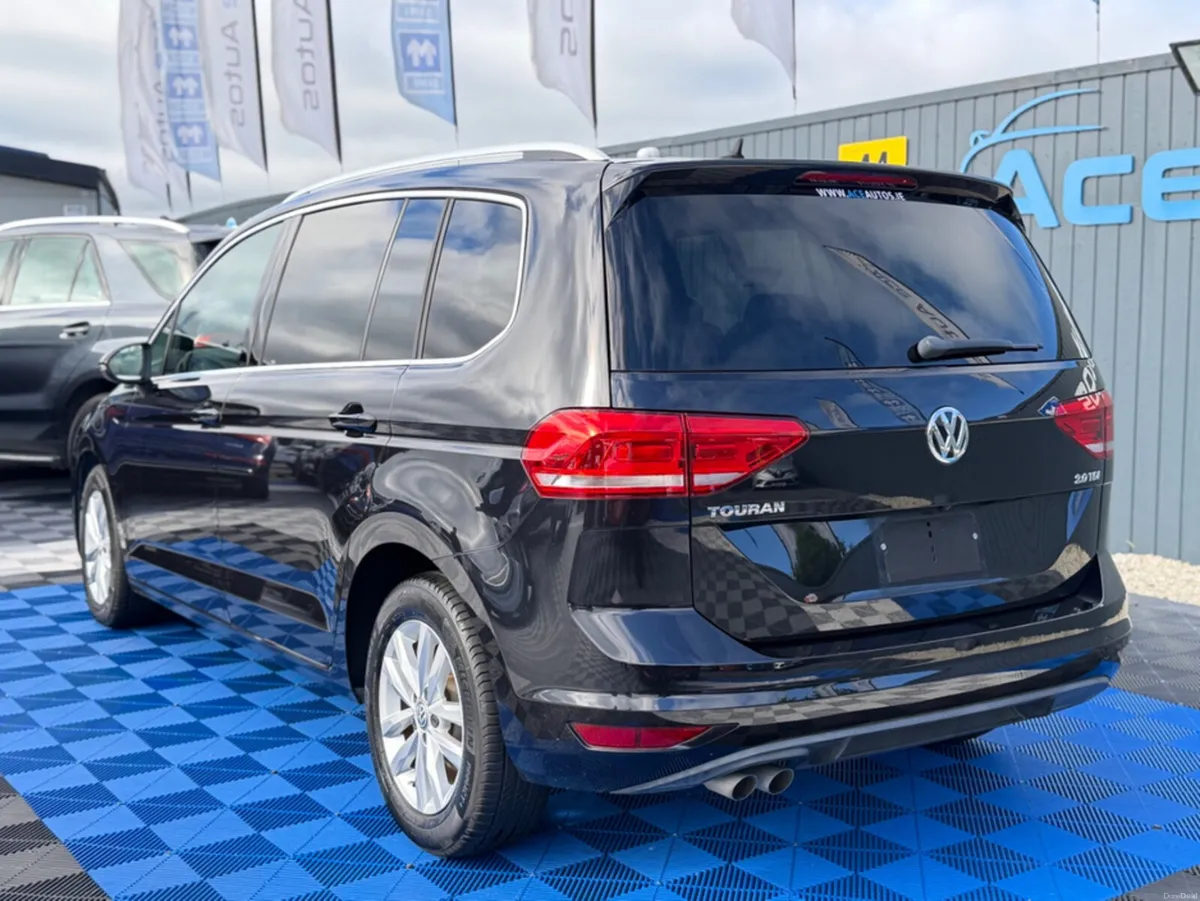 Volkswagen Touran ** DEPOSIT TAKEN ** CL - 2.0L DI - Image 5