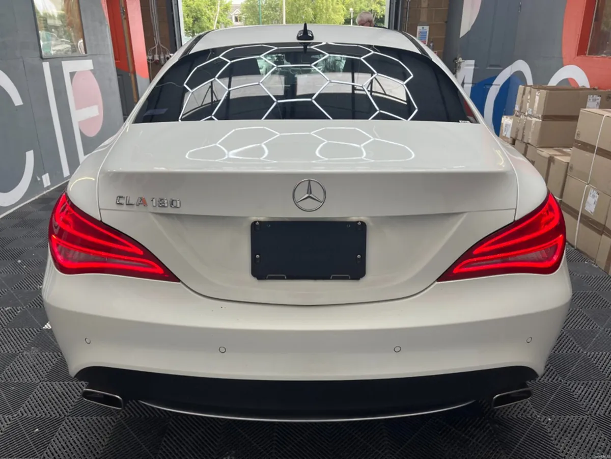 Mercedes-Benz CLA 2015 MERCEDES-BENZ CLA180 1.6 AU - Image 3