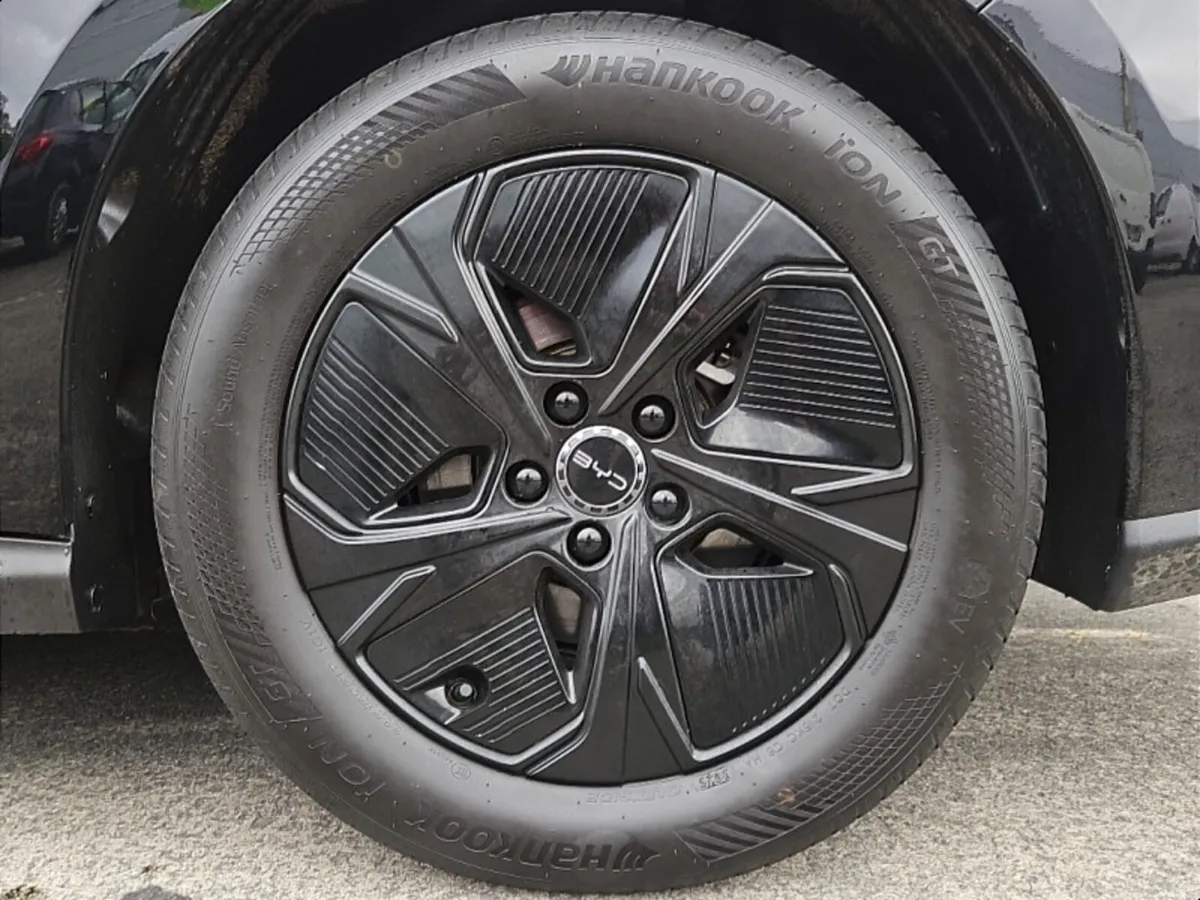BYD SEAL 6 2026 Plug in Hybrid - Image 5