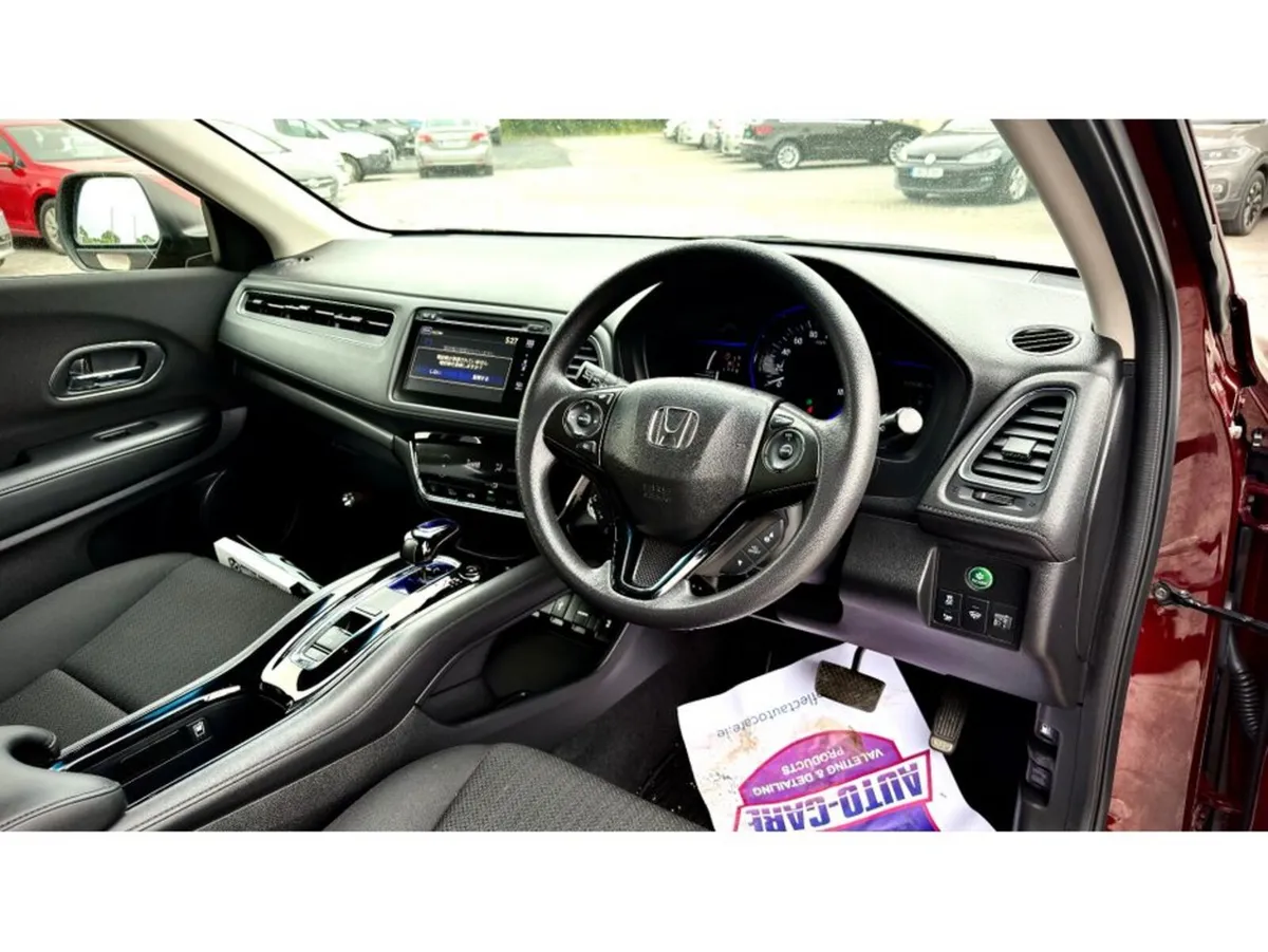 Honda Vezel 1.5 Hybrid AWD - Image 2