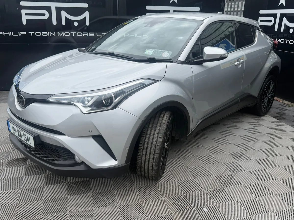 Toyota C-HR 1.2T Sol Top Spec - Image 4