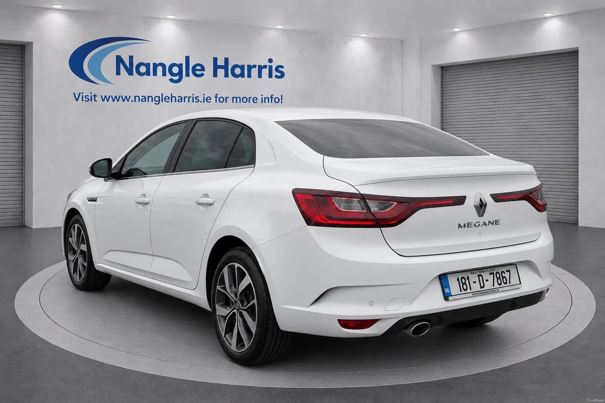 Renault Megane 1.5D. LOW KMS. - Image 3