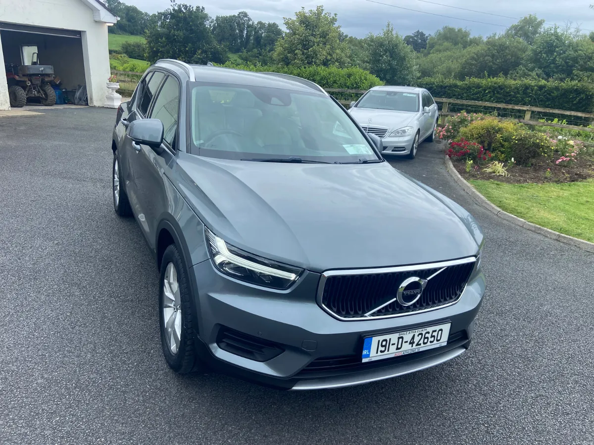 Volvo XC40 2019 2.0td Automatic - Image 2