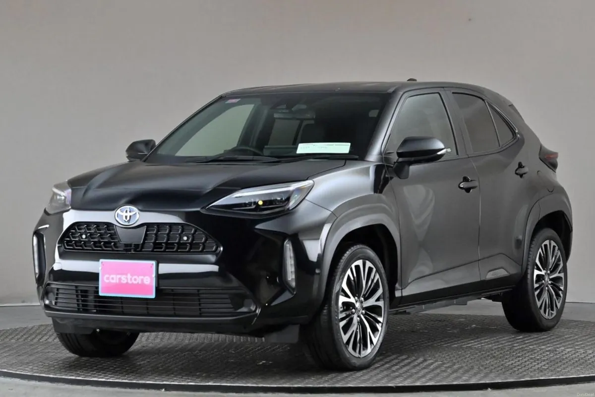 Toyota Yaris Cross 1.5 HYBRID **HALF LEATHER**REVE - Image 3