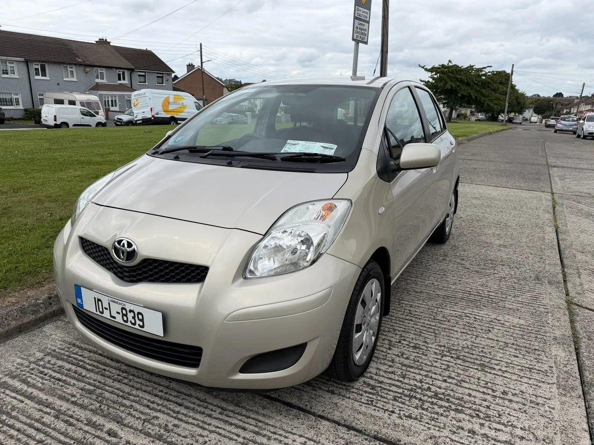 Toyota Yaris 1.3 Automatic ONLY 57k KM - Image 3