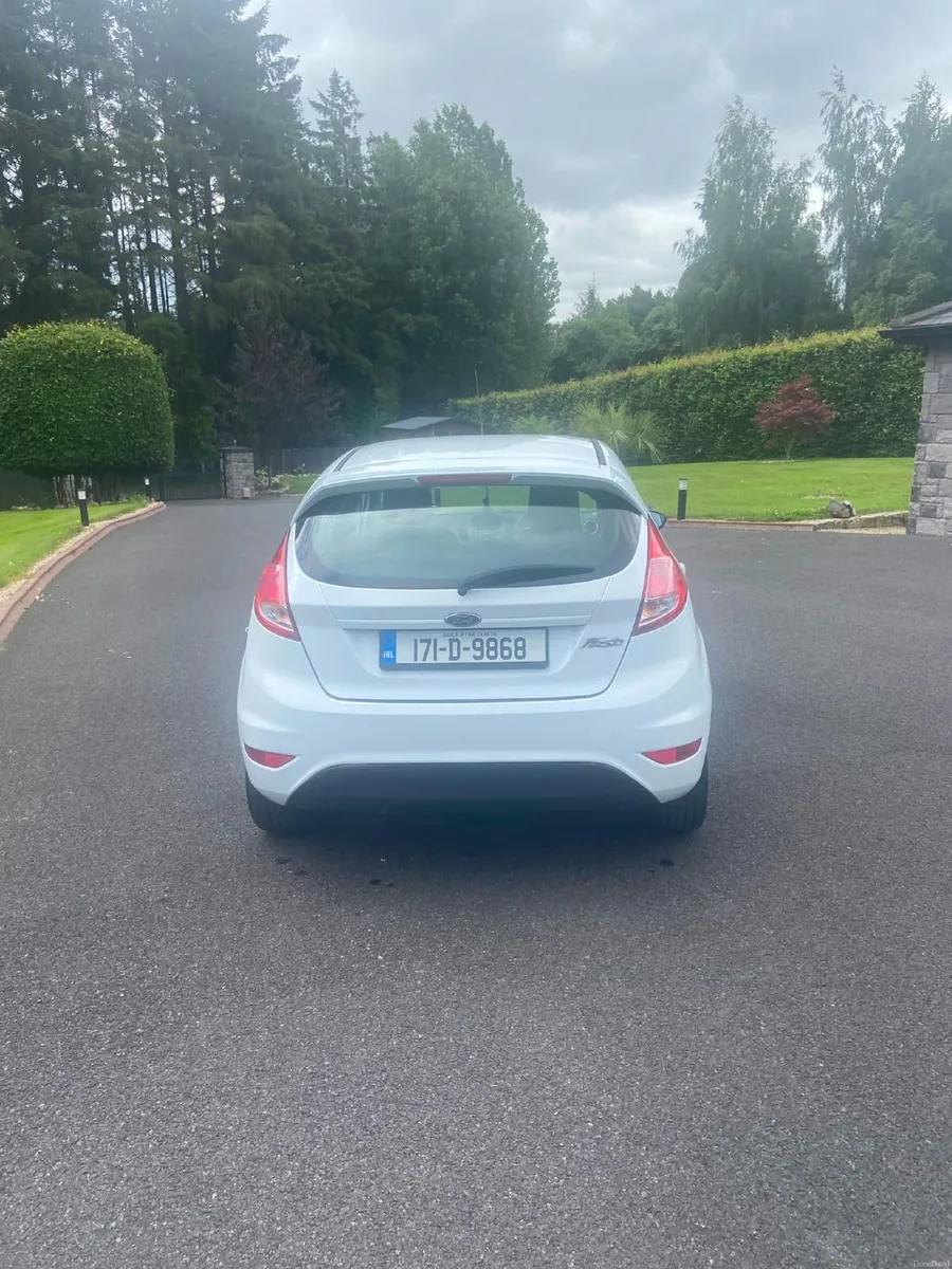 Ford Fiesta Zetec 2017 - Image 3