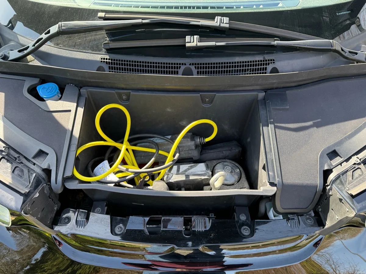 BMW i3 Fully serviced,NCT and Tax’ed - Image 5