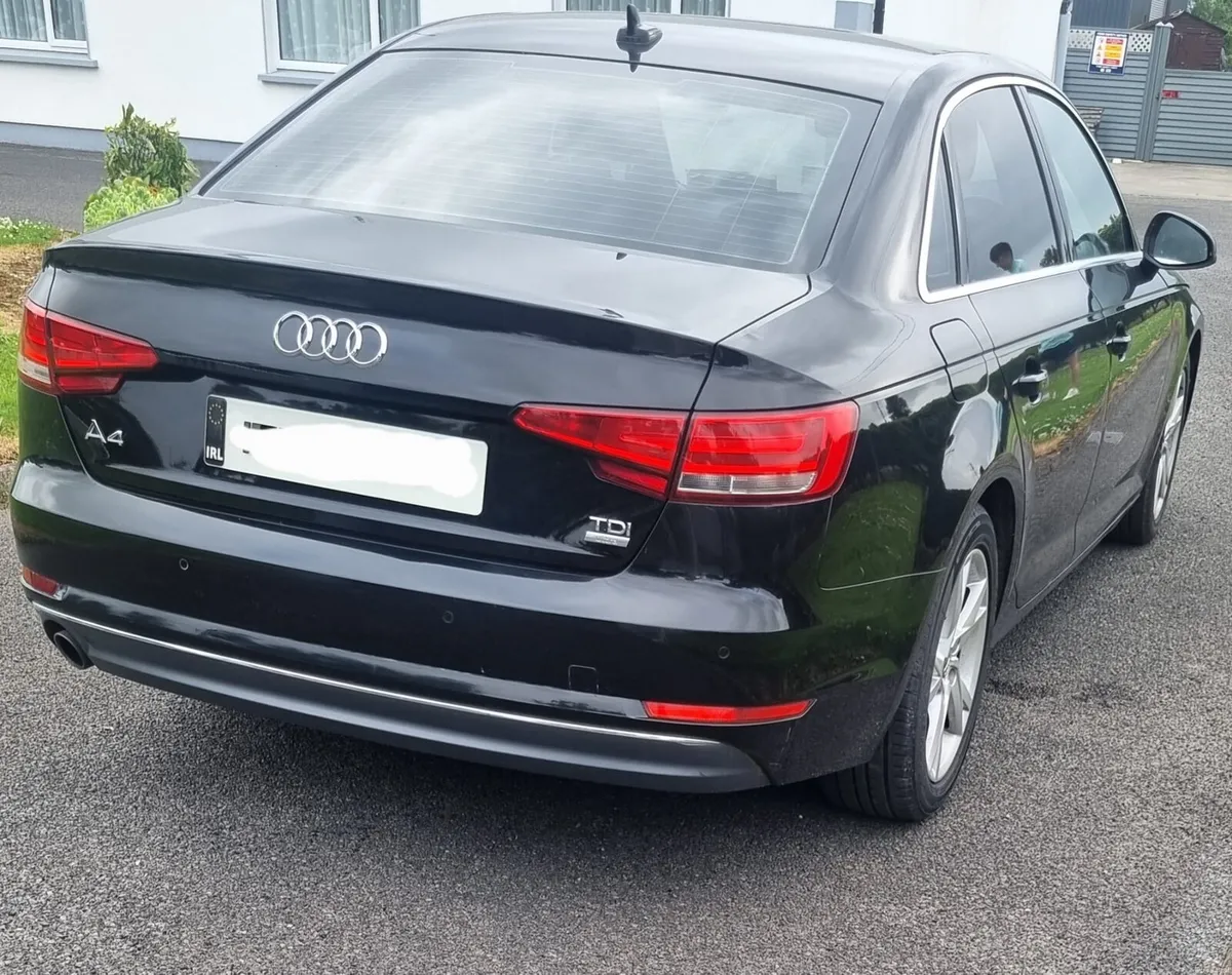 Car - Image 6