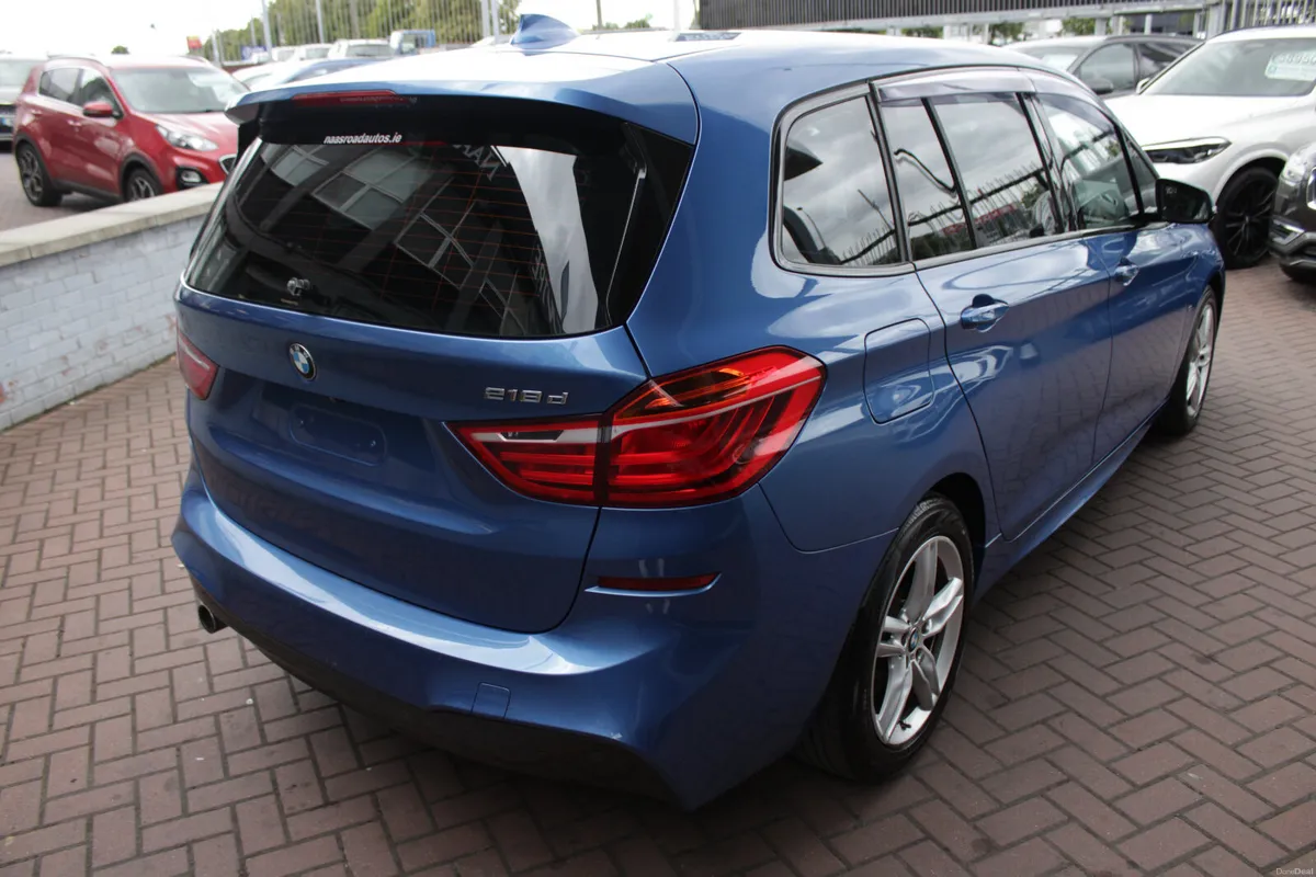 2017 BMW 218D M-SPORT 5DR 7 SEATER ESTATE AUTO - Image 4