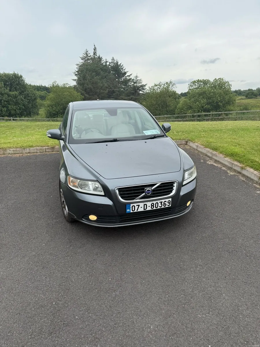 Volvo S40 2007 - Image 1