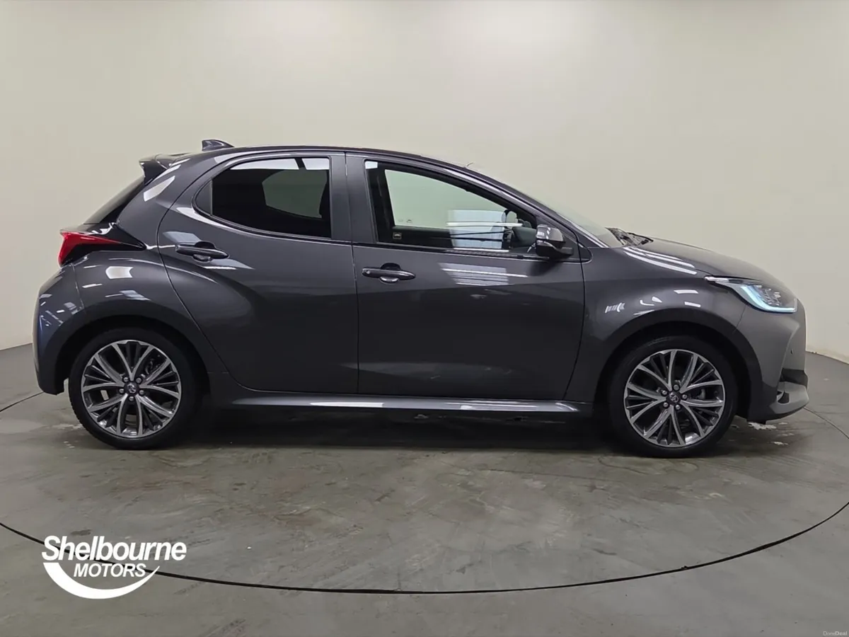 Toyota Yaris Hatchback Excel - Image 3