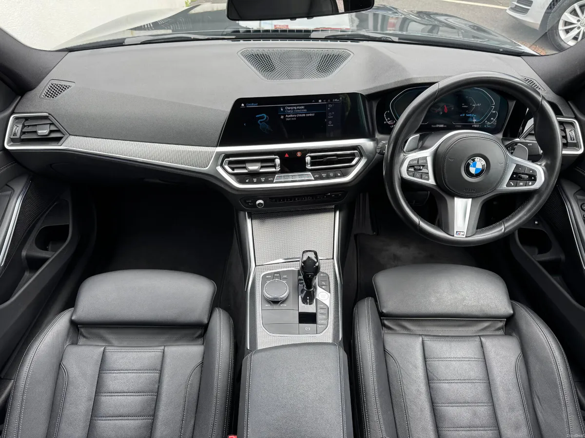 BMW 330E M SPORT // MSPORT BODYKIT // LOW KMS - Image 3