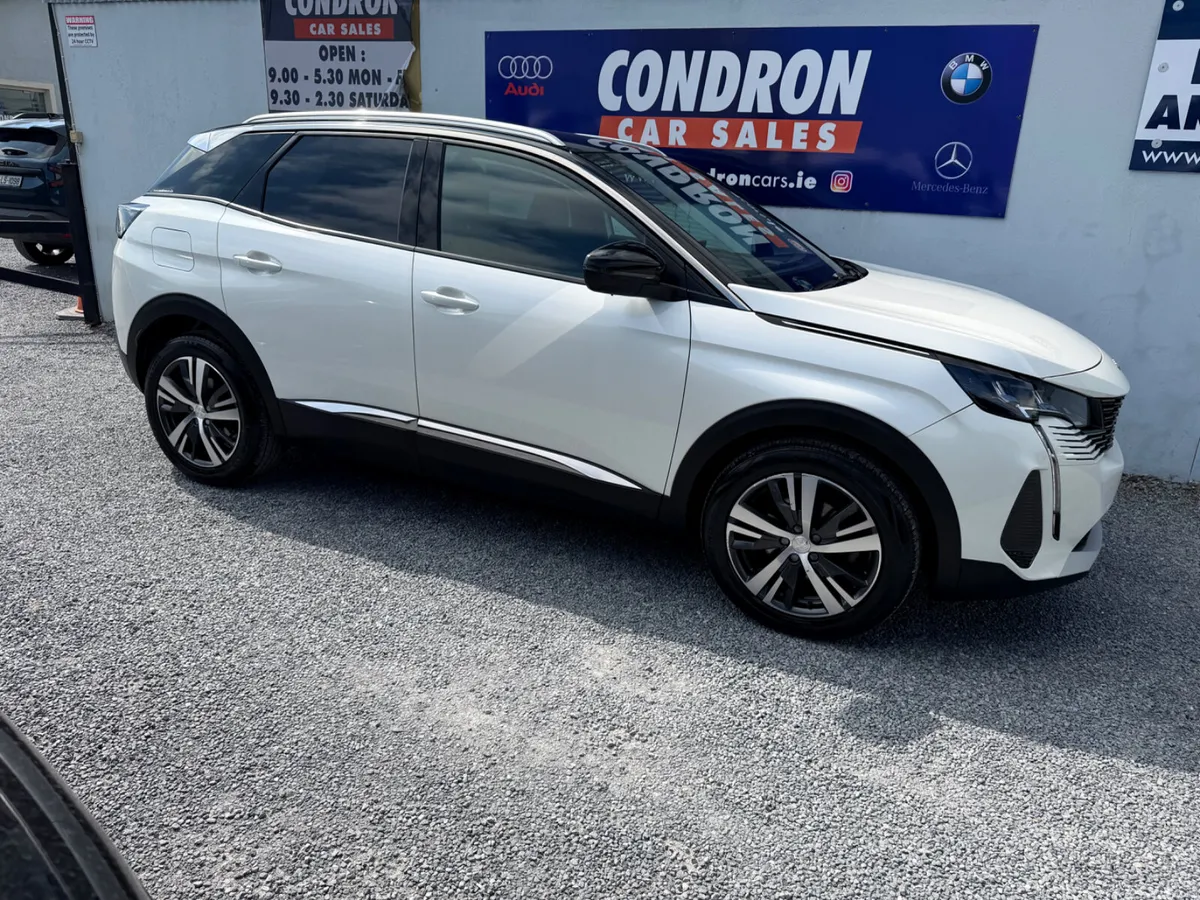 2023 PEUGEOT 3008 1.5 130BHP ALLURE MANUAL - Image 3