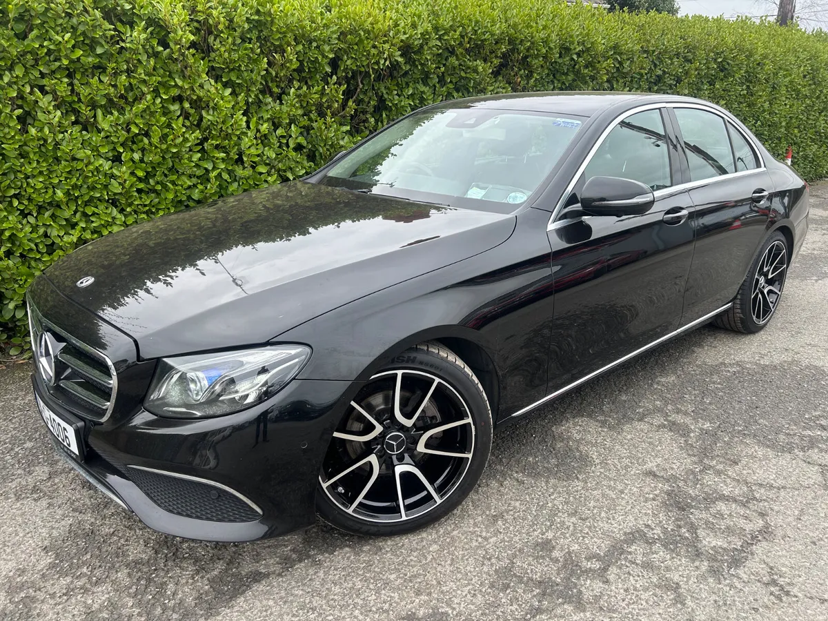 Mercedes-Benz E-Class 2019 E220 D SE PREMIUM AUTO - Image 3