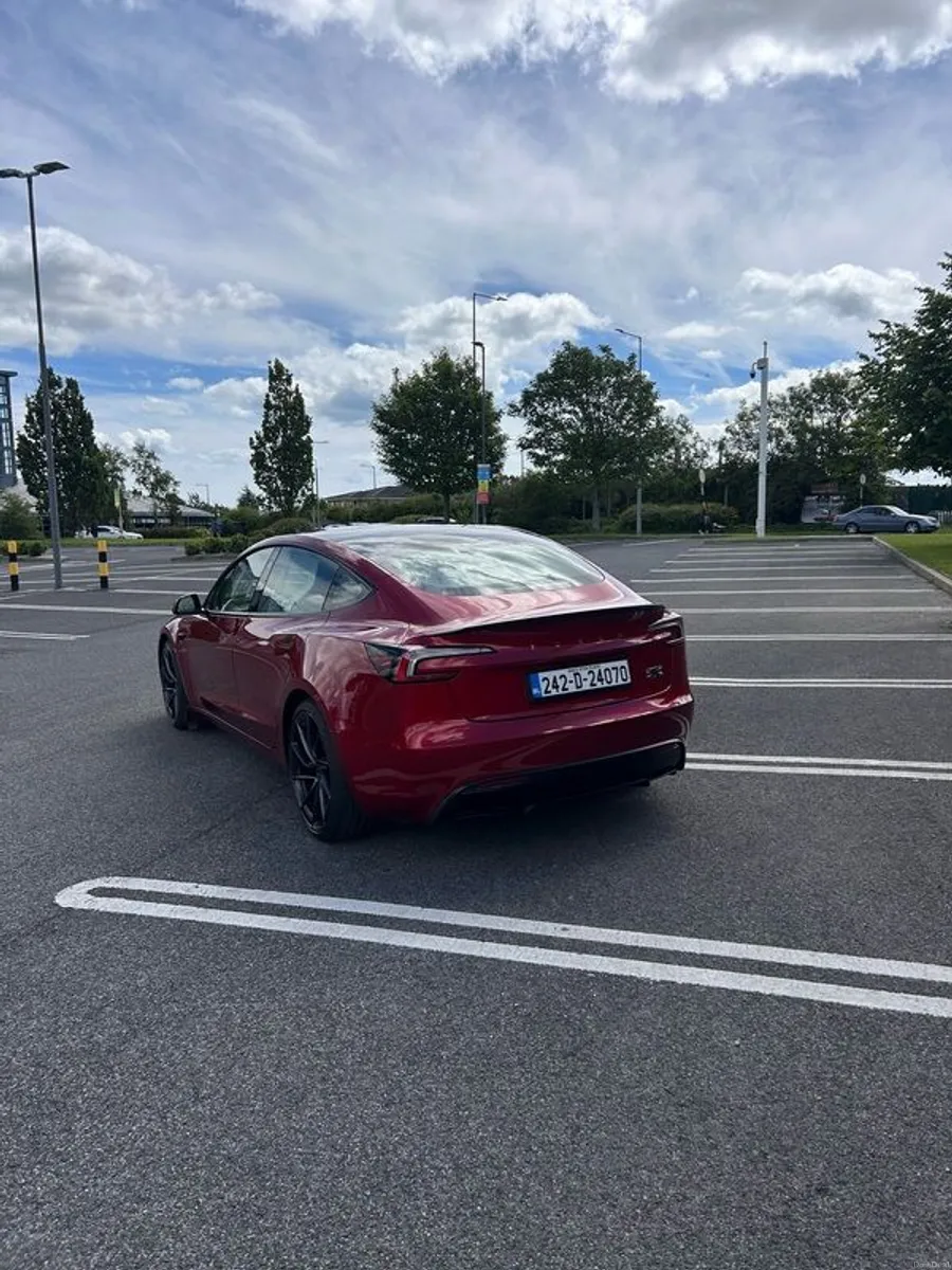 2024 Tesla Model 3 performance - Image 4