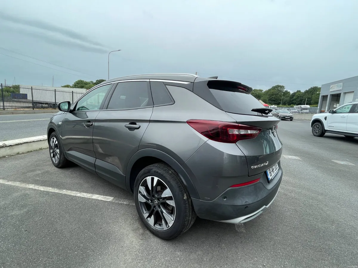 Opel Grandland X 1.6 Diesel - Image 2