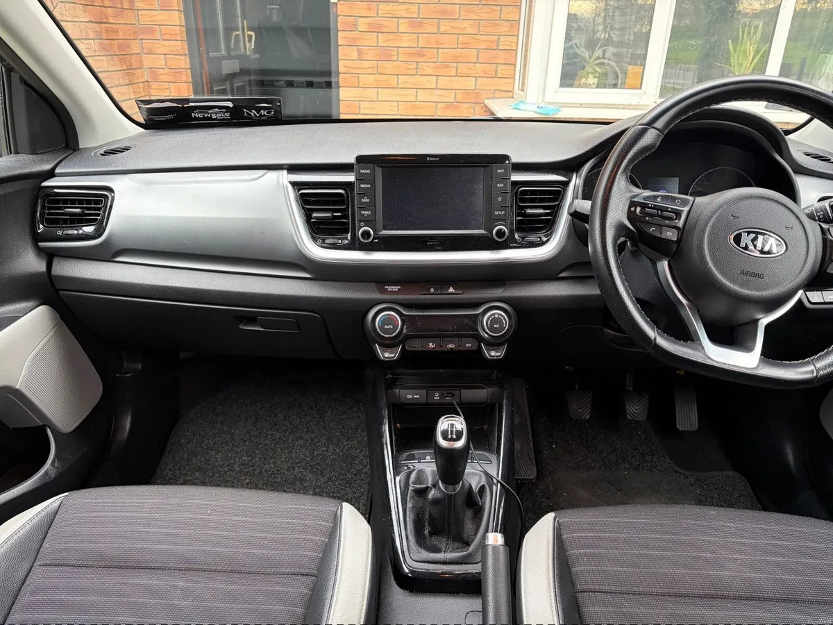 Kia Stonic k3 2021 - Image 5