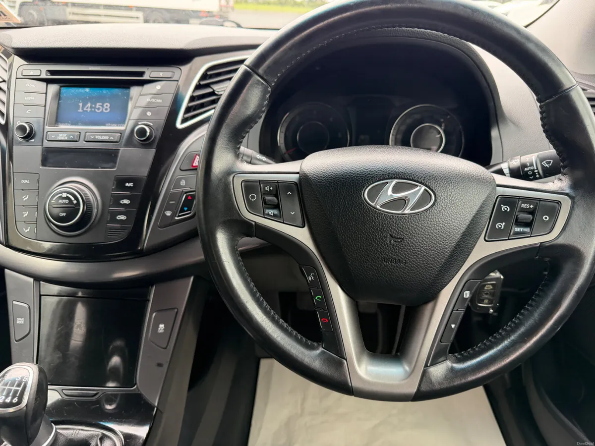 2016 Hyundai i40 - Executive- Top Spec - New NCT - Image 4