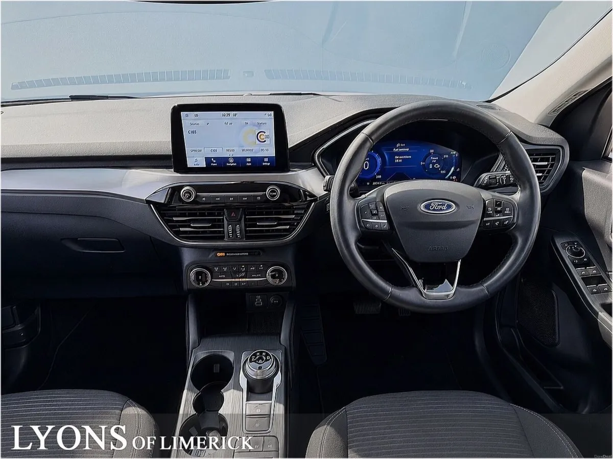Ford Kuga 2.5 Duratec 225PS PHEV Titanium Auto - Image 4