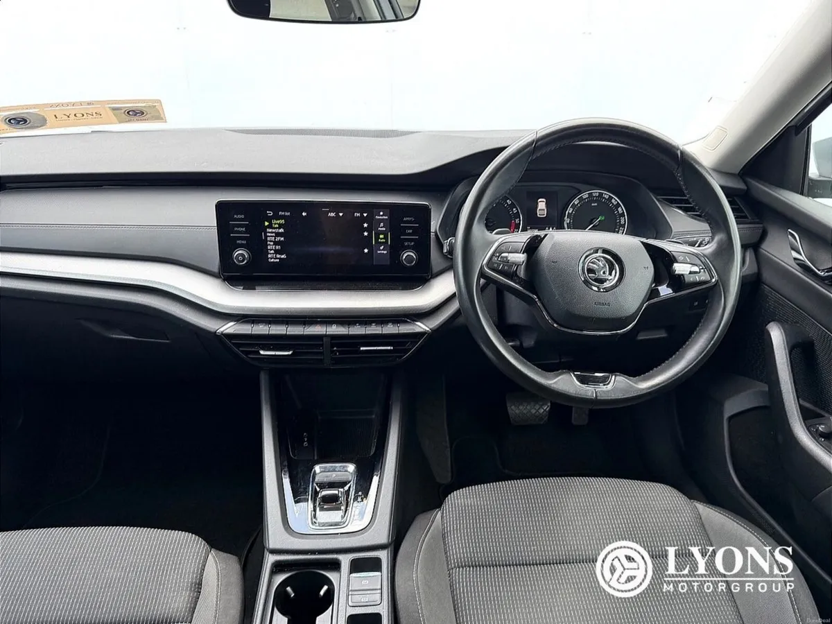 Skoda Octavia OCTAVIA AMB 2.0TDI 115HP DSG - Image 4