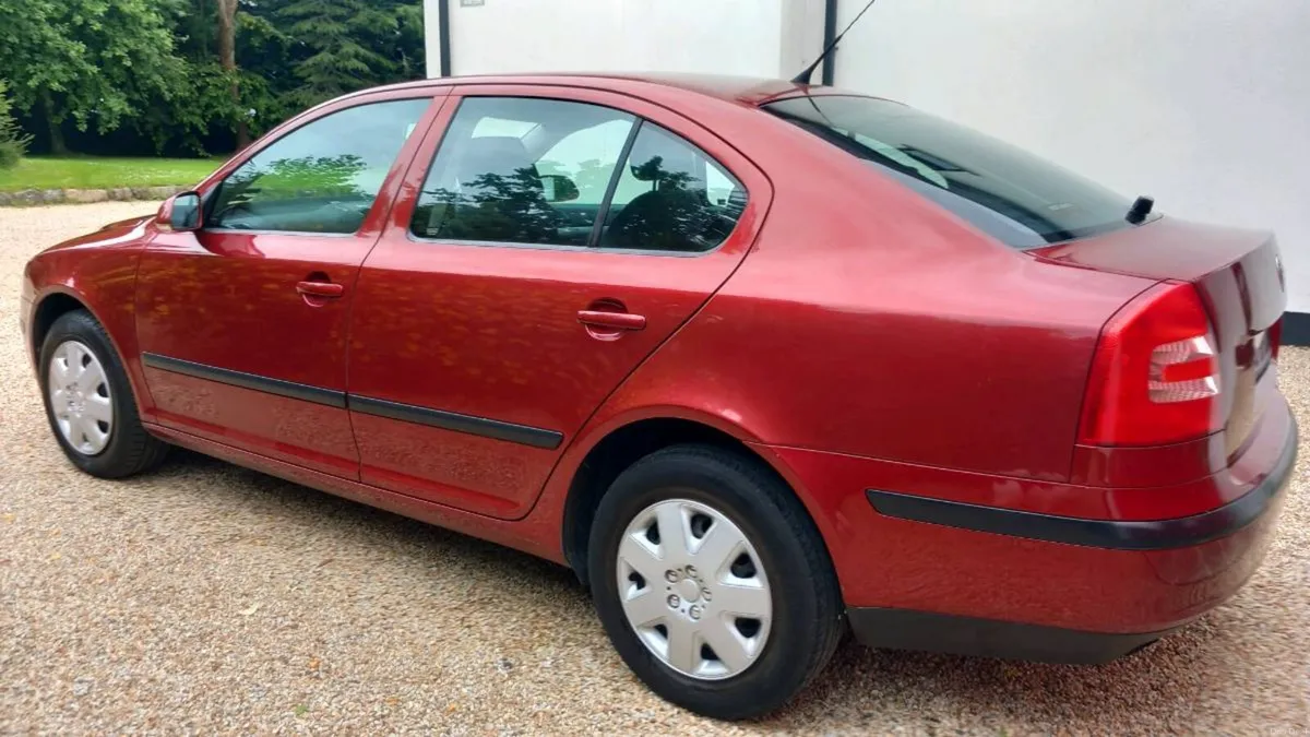 Skoda Octavia 1.4 petrol with long NCT and Tax - Image 3