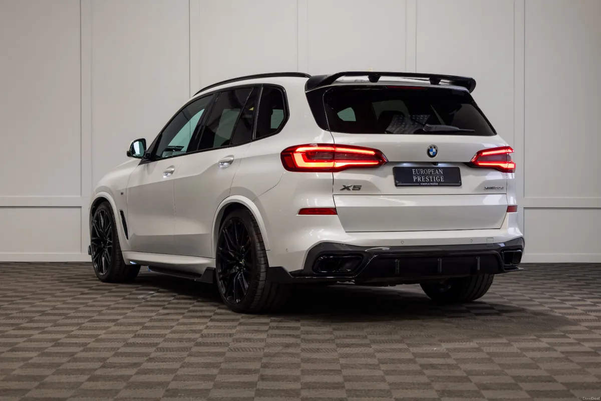 192 BMW X5 X-Drive 30d M-Sport - Image 4