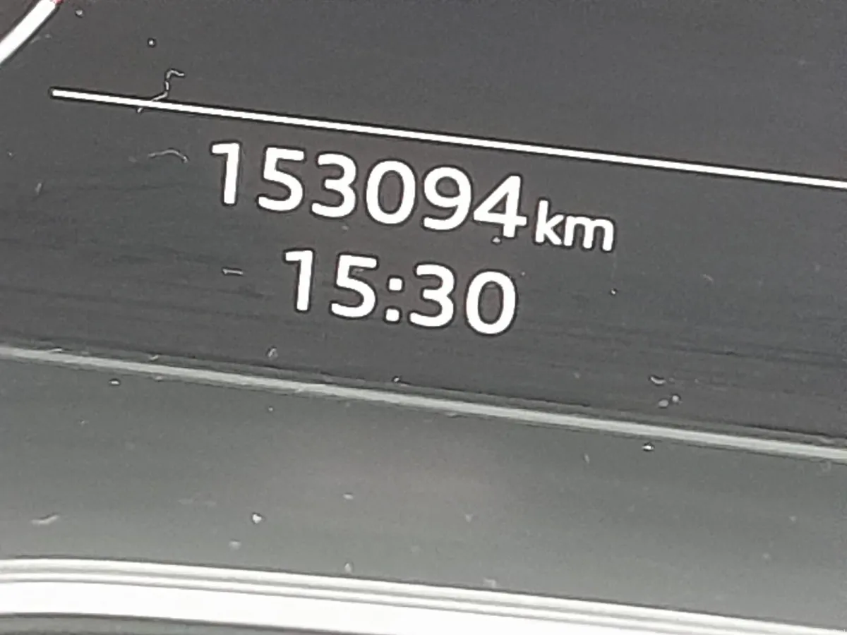 Audi A4 2020 - Image 2