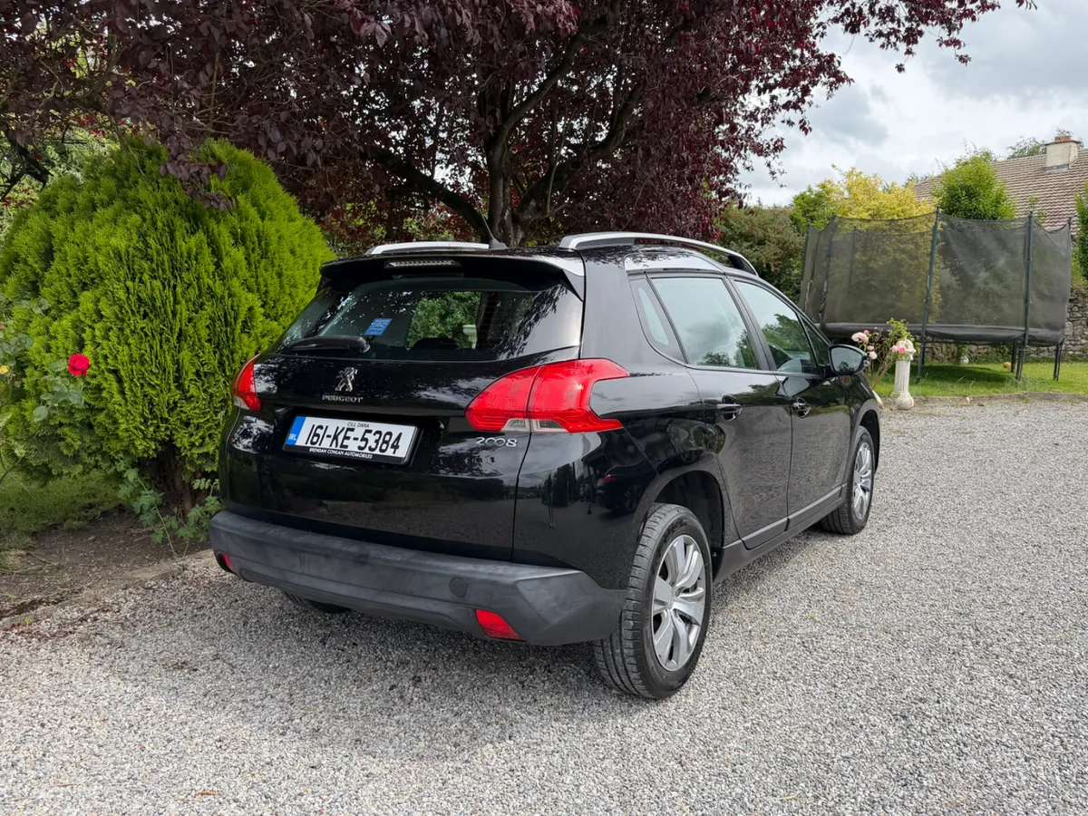 Peugeot 2008 - Image 4