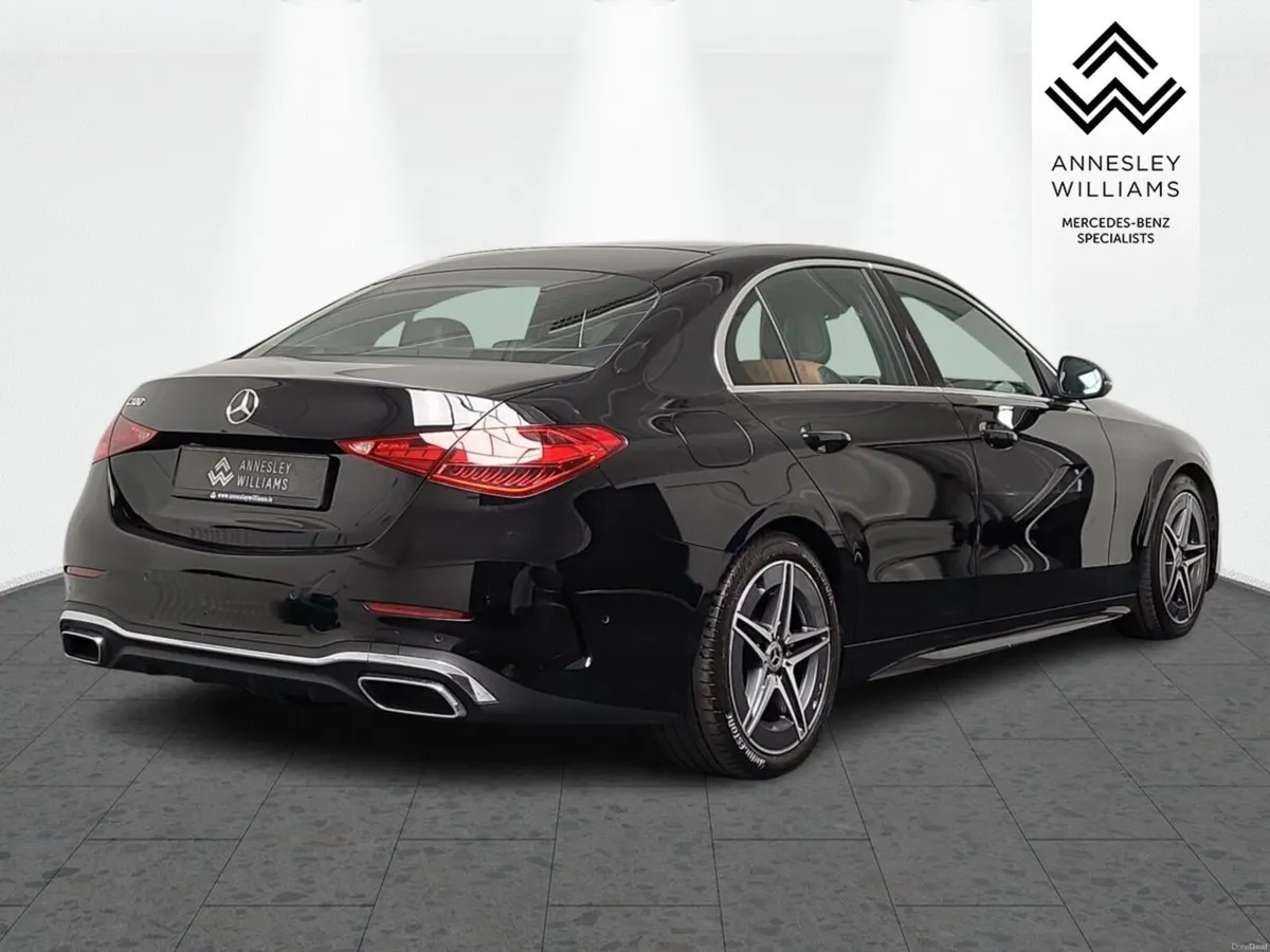 Mercedes-Benz C-Class C180 AMG Line - Image 6