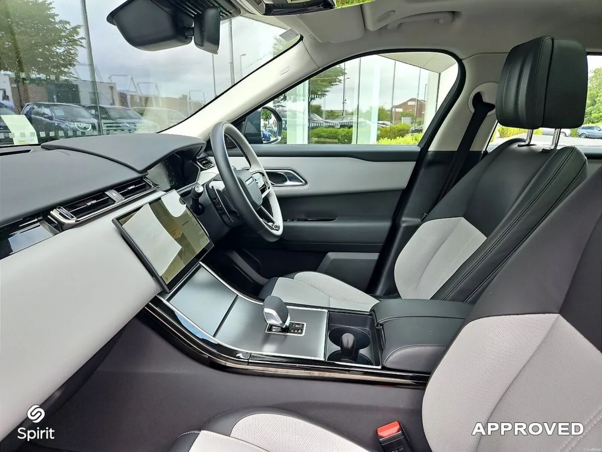 Land Rover Range Rover Velar PHEV Dynamic HSE P400 - Image 3