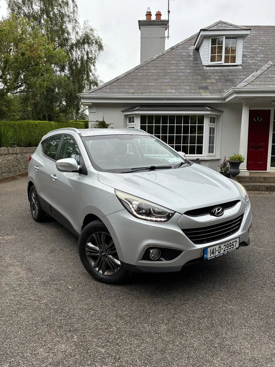 2014 Hyundai IX35 1.7 Executive **High Spec** - Image 1