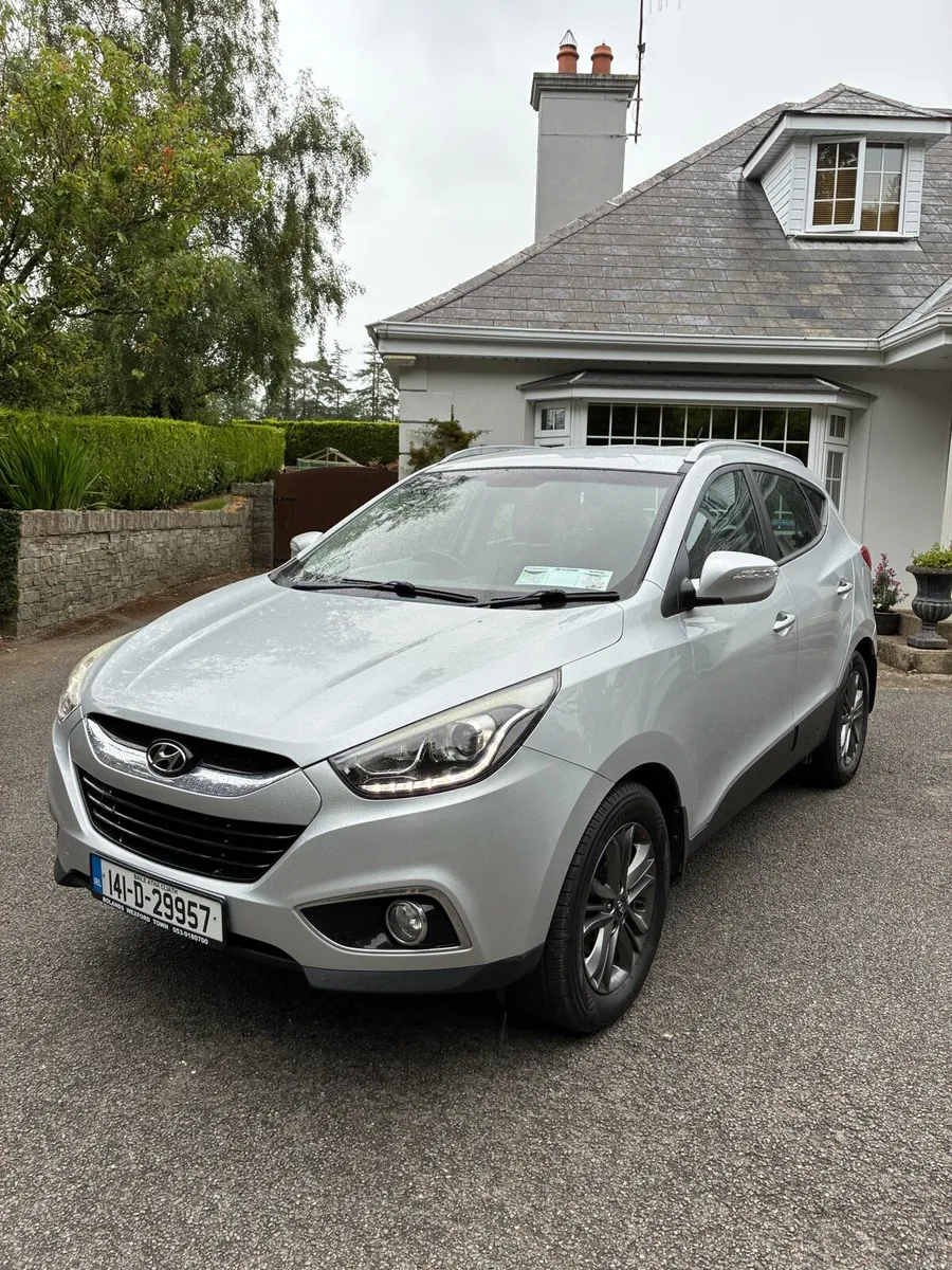 2014 Hyundai IX35 1.7 Executive **High Spec** - Image 3