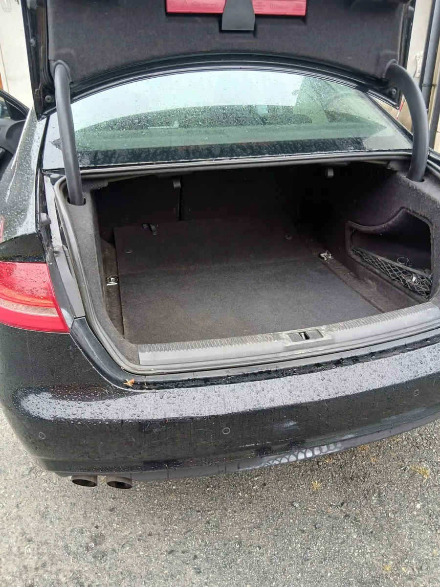Audi A4 2012 - Image 4