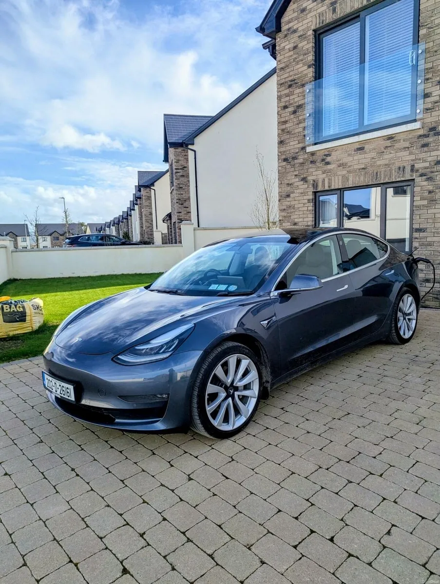 Tesla Model 3 LR AWD - Image 1