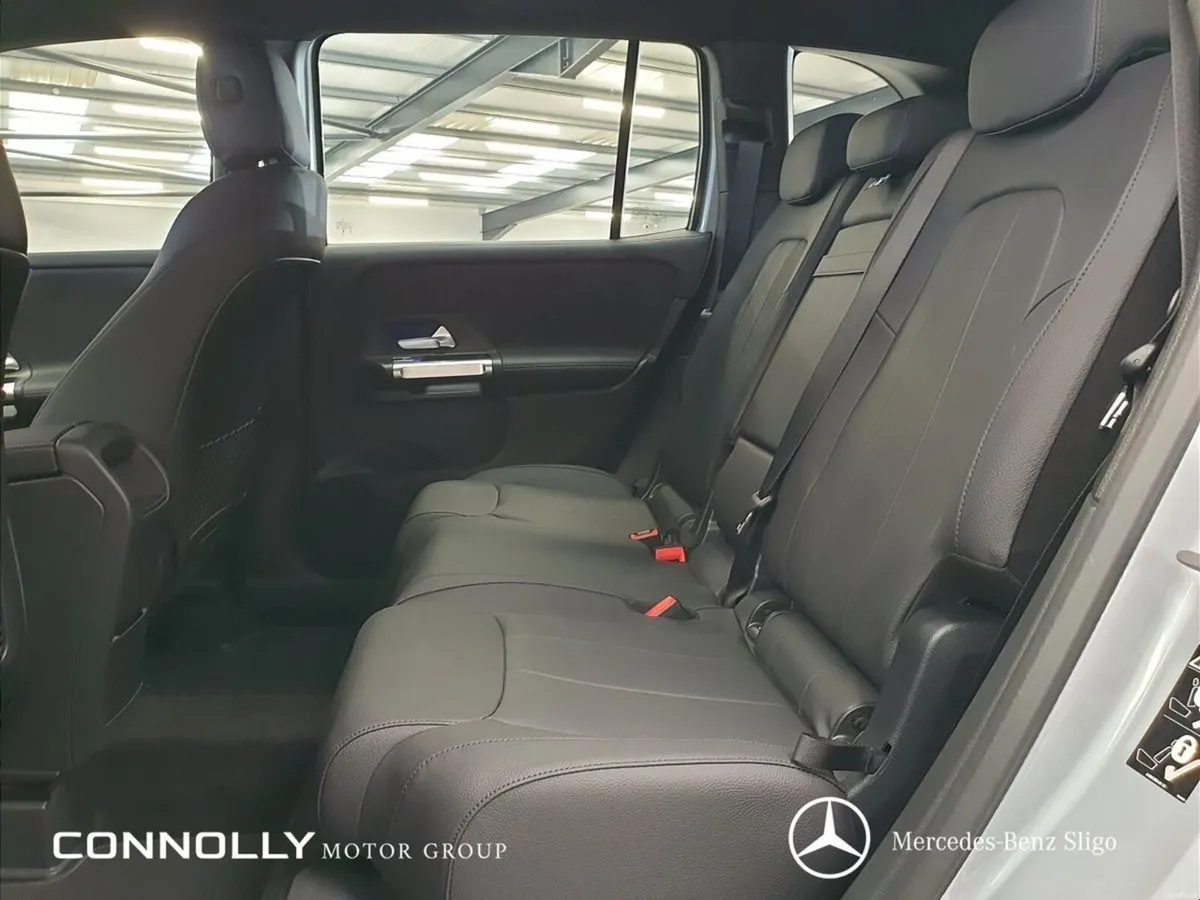 Mercedes-Benz GLB GLB 200D Progressive 5 Seats w/ - Image 6