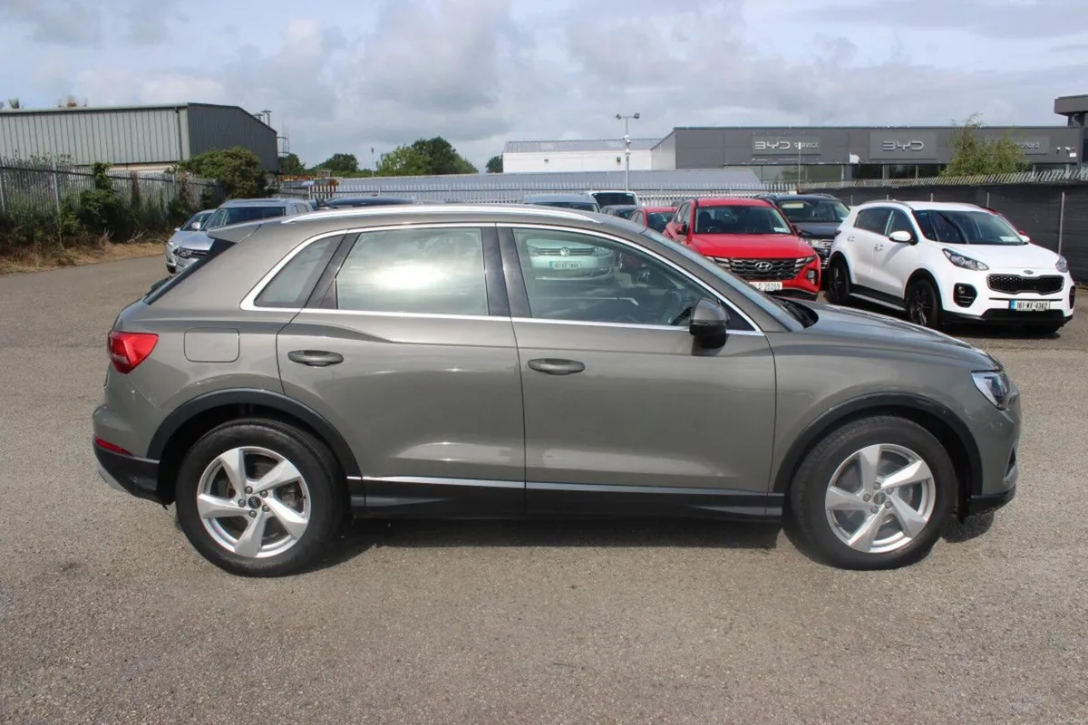 Audi Q3 35 TDI 150HP S Tronic SE - TENDER 7 - Image 4
