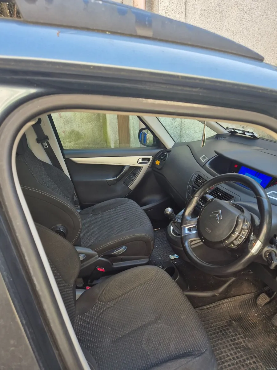 Citroen C4 Picasso 2008 - Image 3