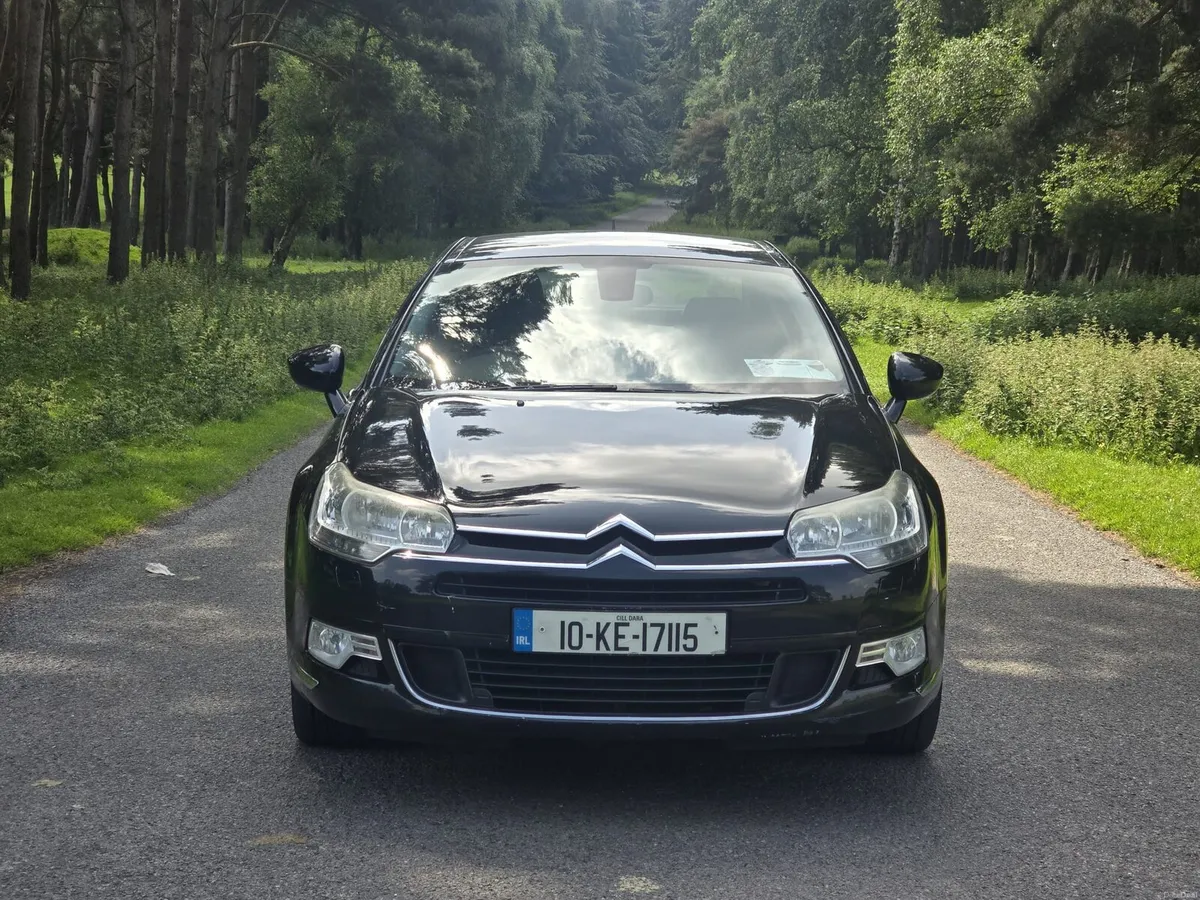 Citroen C5 2 litre diesel Manual 
195 000 km 
Sat - Image 1