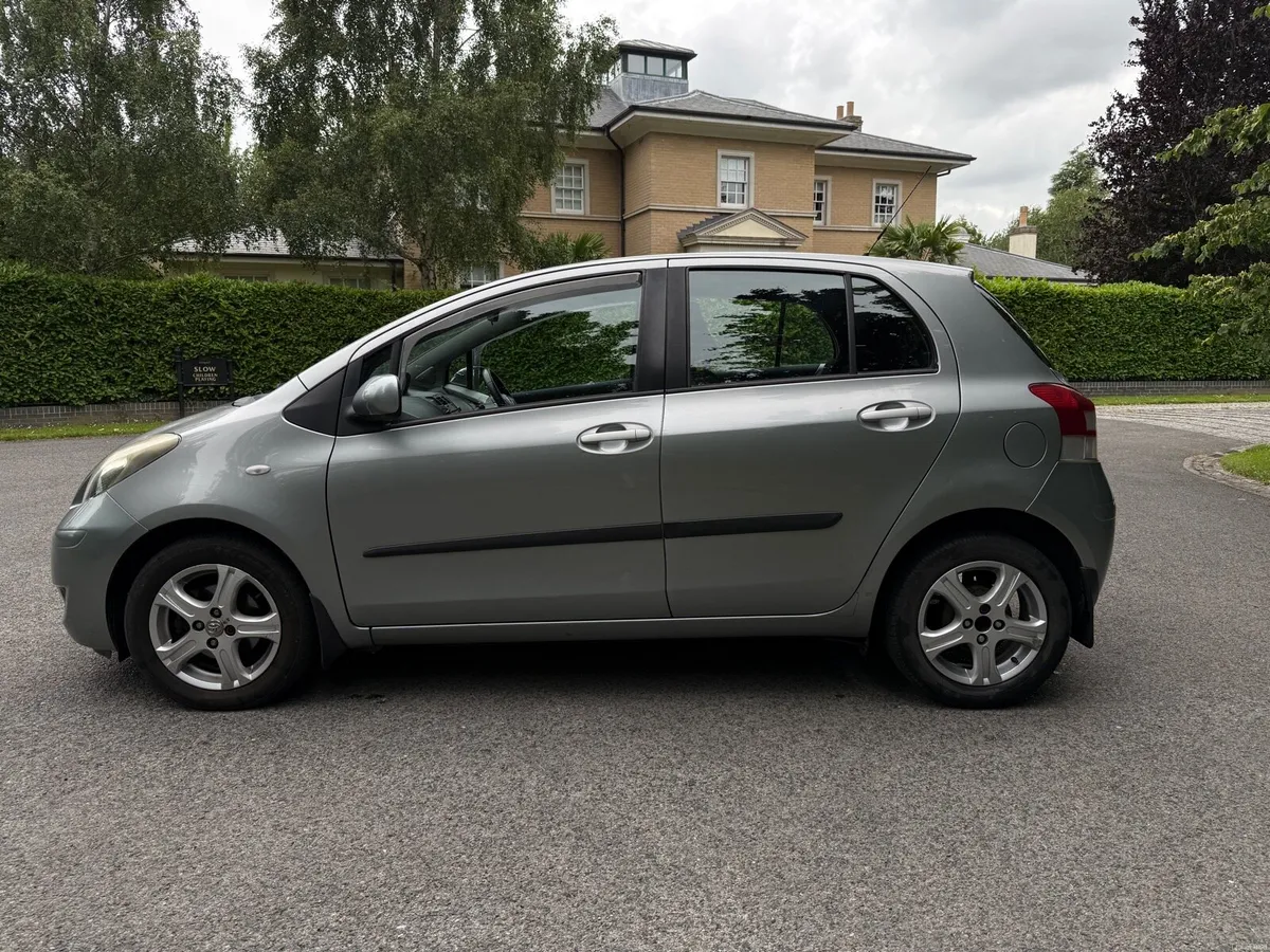 TOYOTA YARIS 2010 NCT + TAX! - Image 4