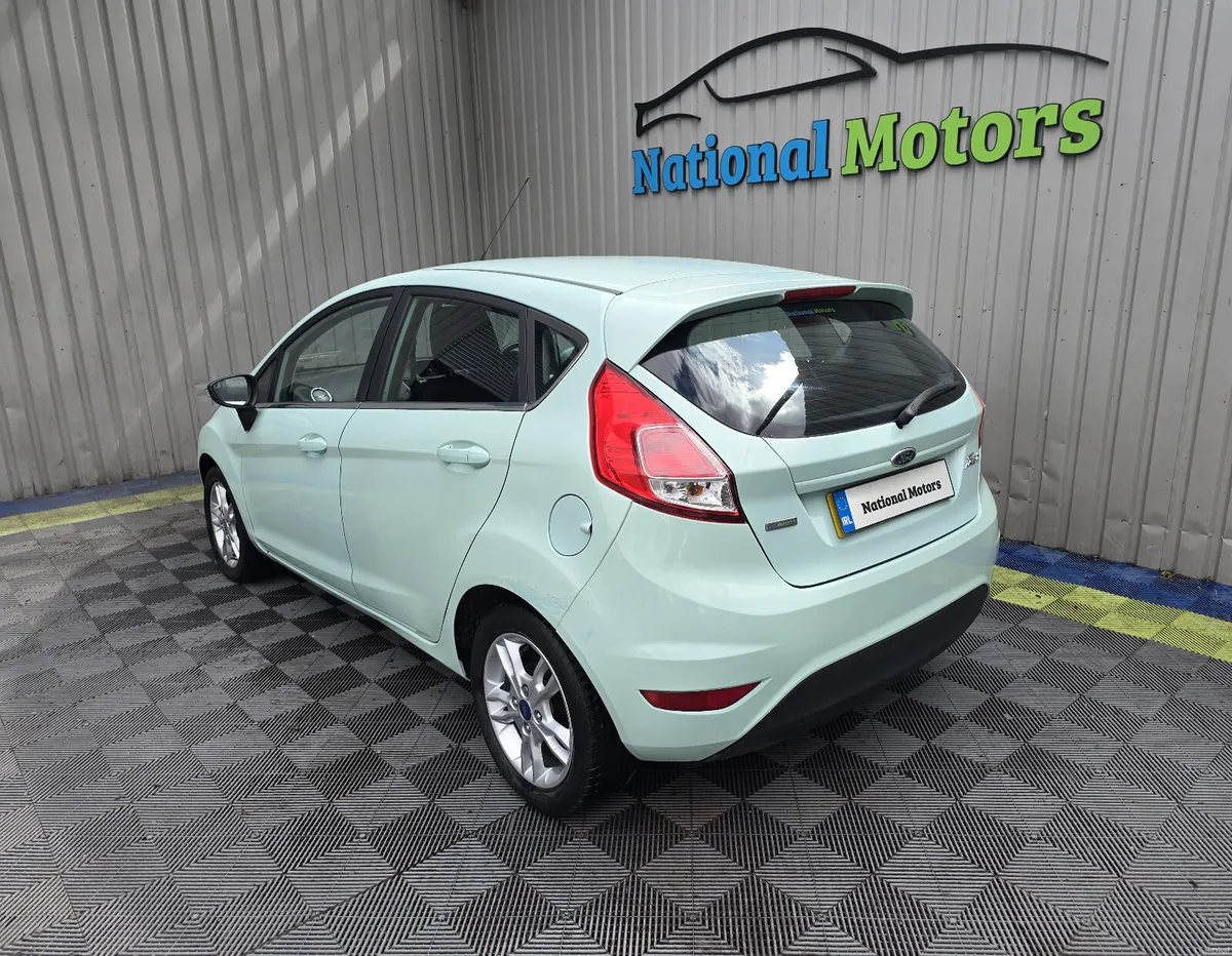 2017 Ford Fiesta 1.0 Zetec - Image 5