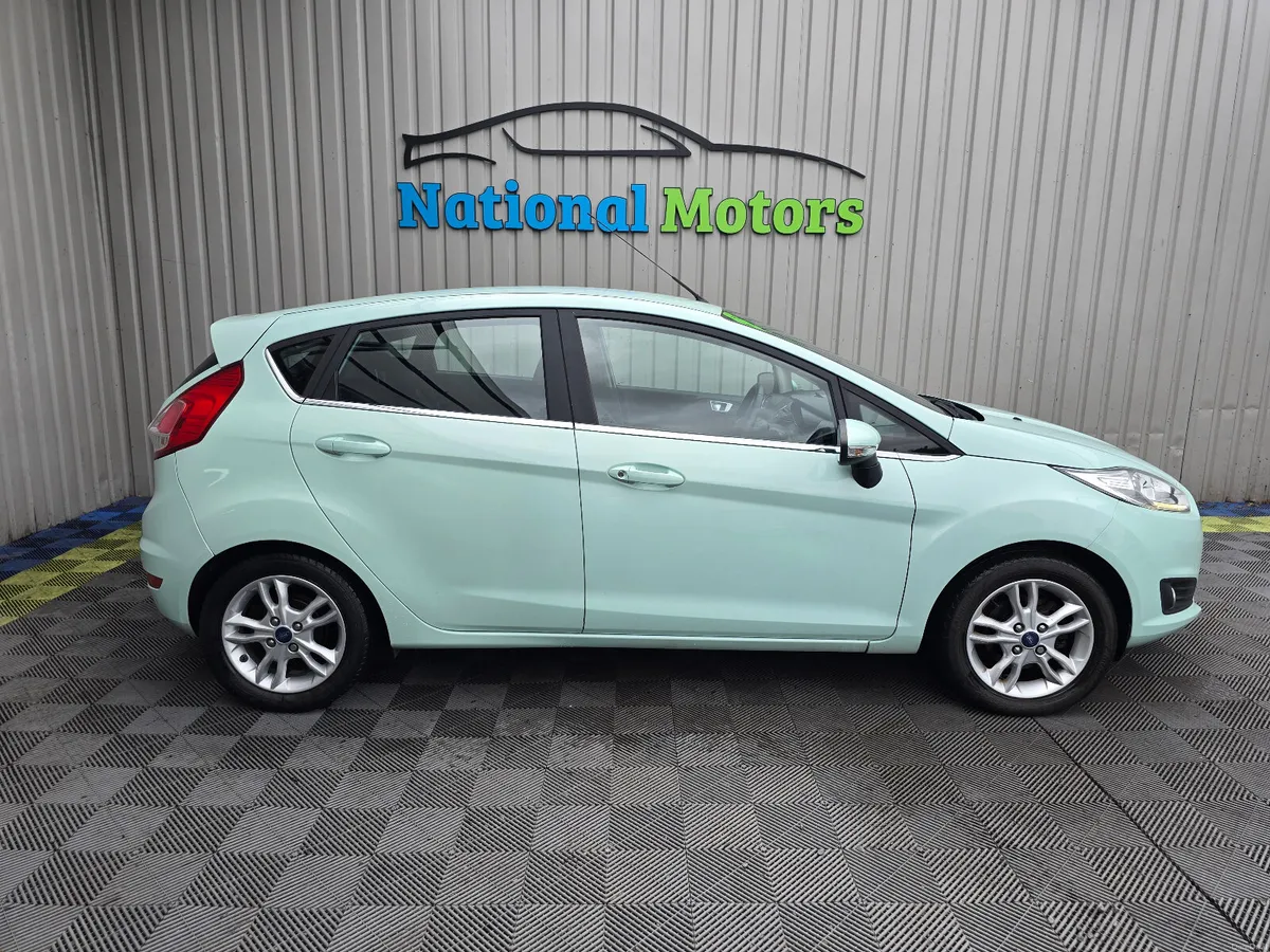 2017 Ford Fiesta 1.0 Zetec - Image 2