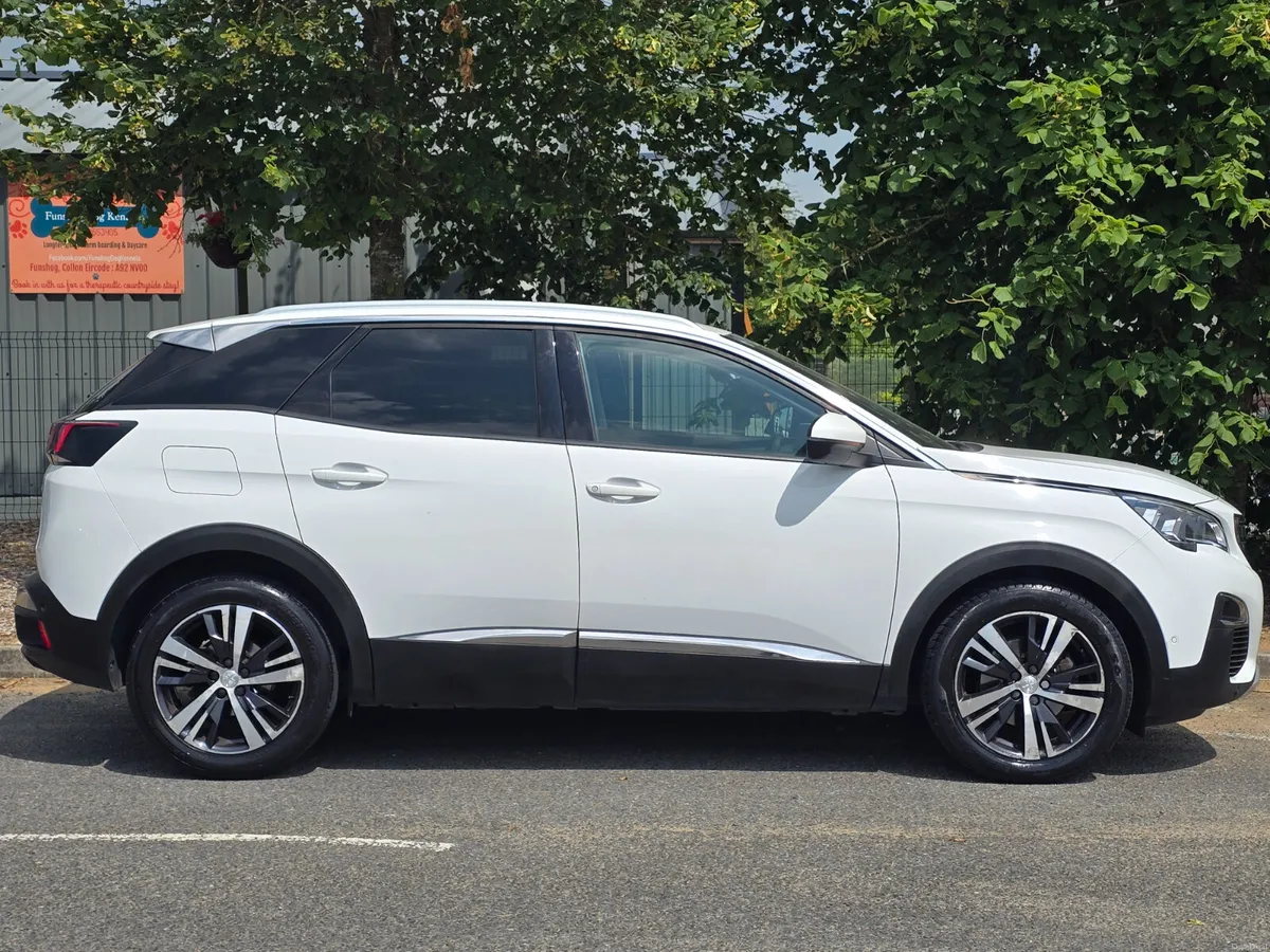 €8990 Peugeot 3008 2017 petrol ⛽️ nct&tax €8990 - Image 4