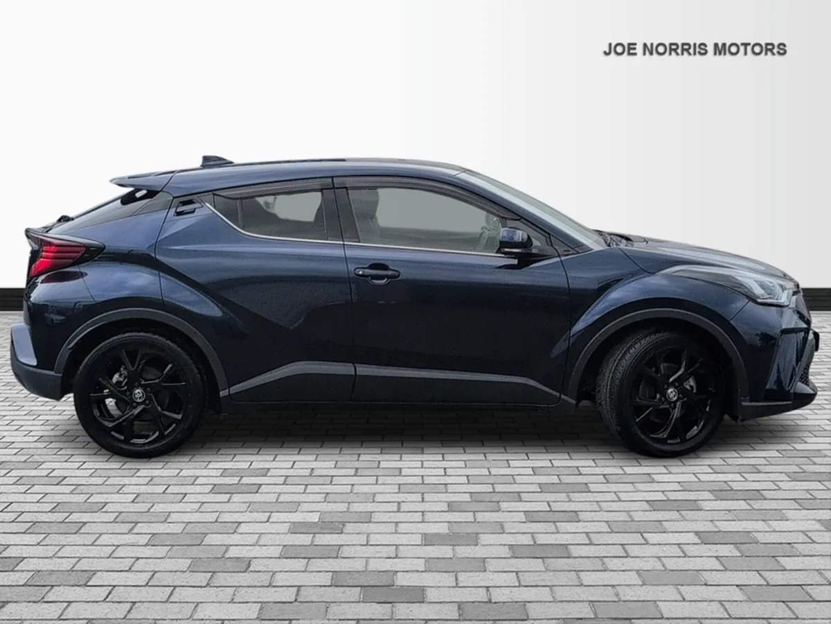 Toyota C-HR 1.8 HybridG Mode Nero Safety Plus - Image 4