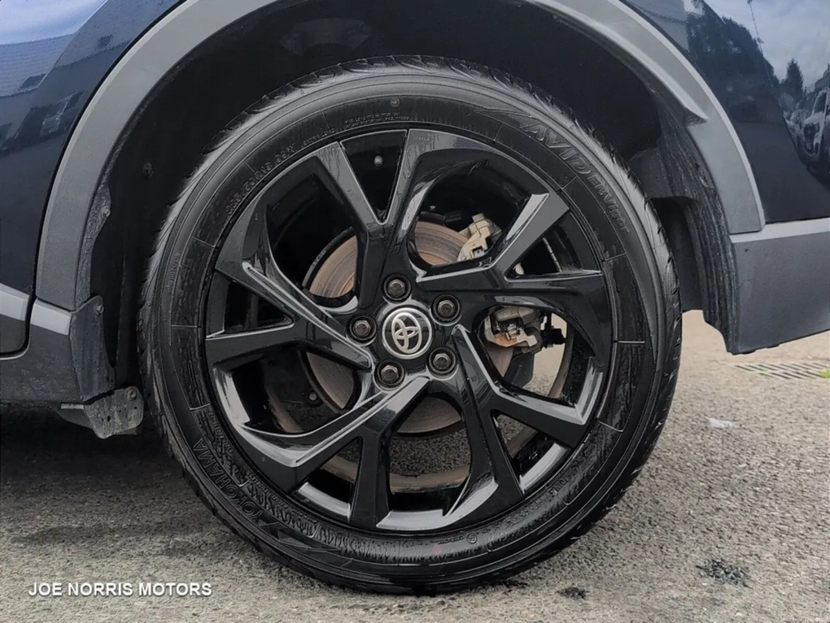 Toyota C-HR 1.8 HybridG Mode Nero Safety Plus - Image 5