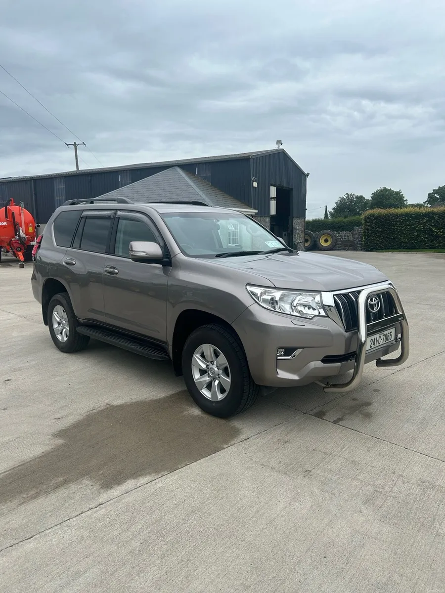 Toyota Landcruiser - Image 5