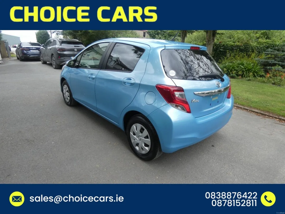 Toyota Yaris 1.3 AUTO LOW MILEAGE - Image 4