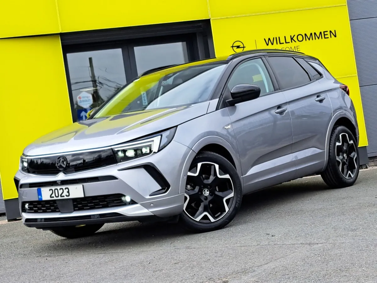 Opel Grandland ULTIMATE 1.2TURBO 130BHP **LEATHER/ - Image 1